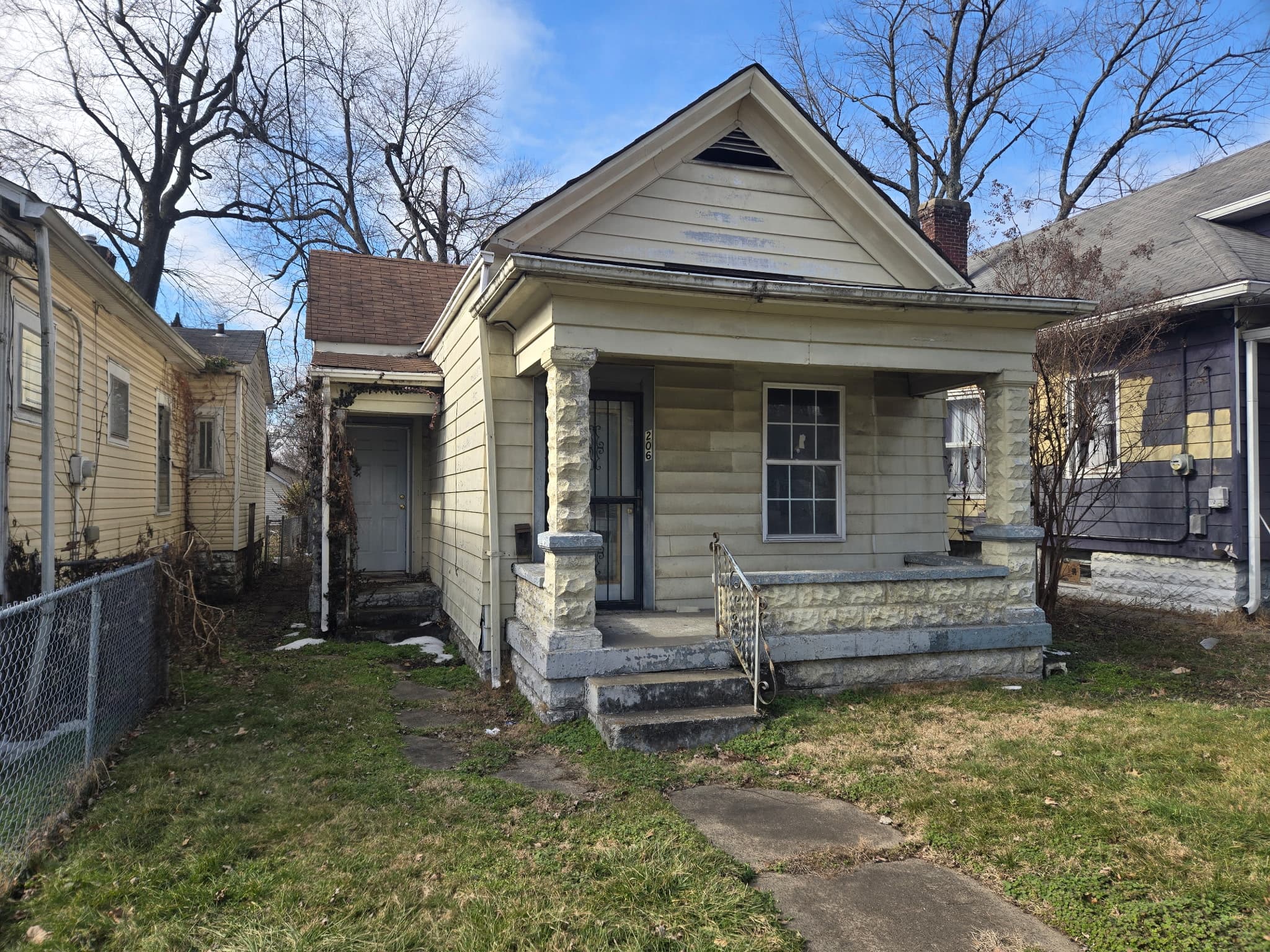 206 N 34th St