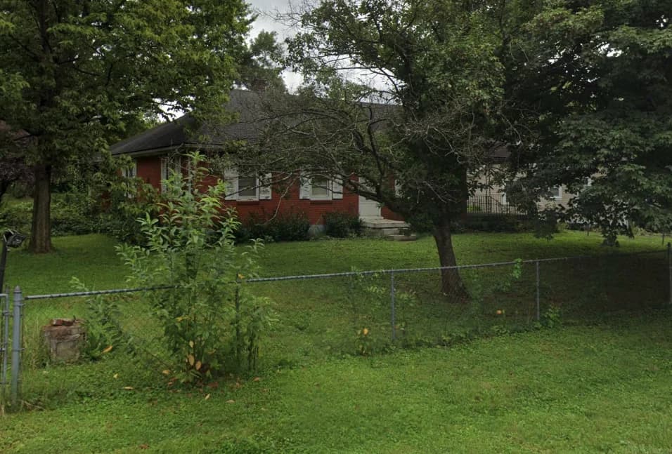 223 Cardinal Hill